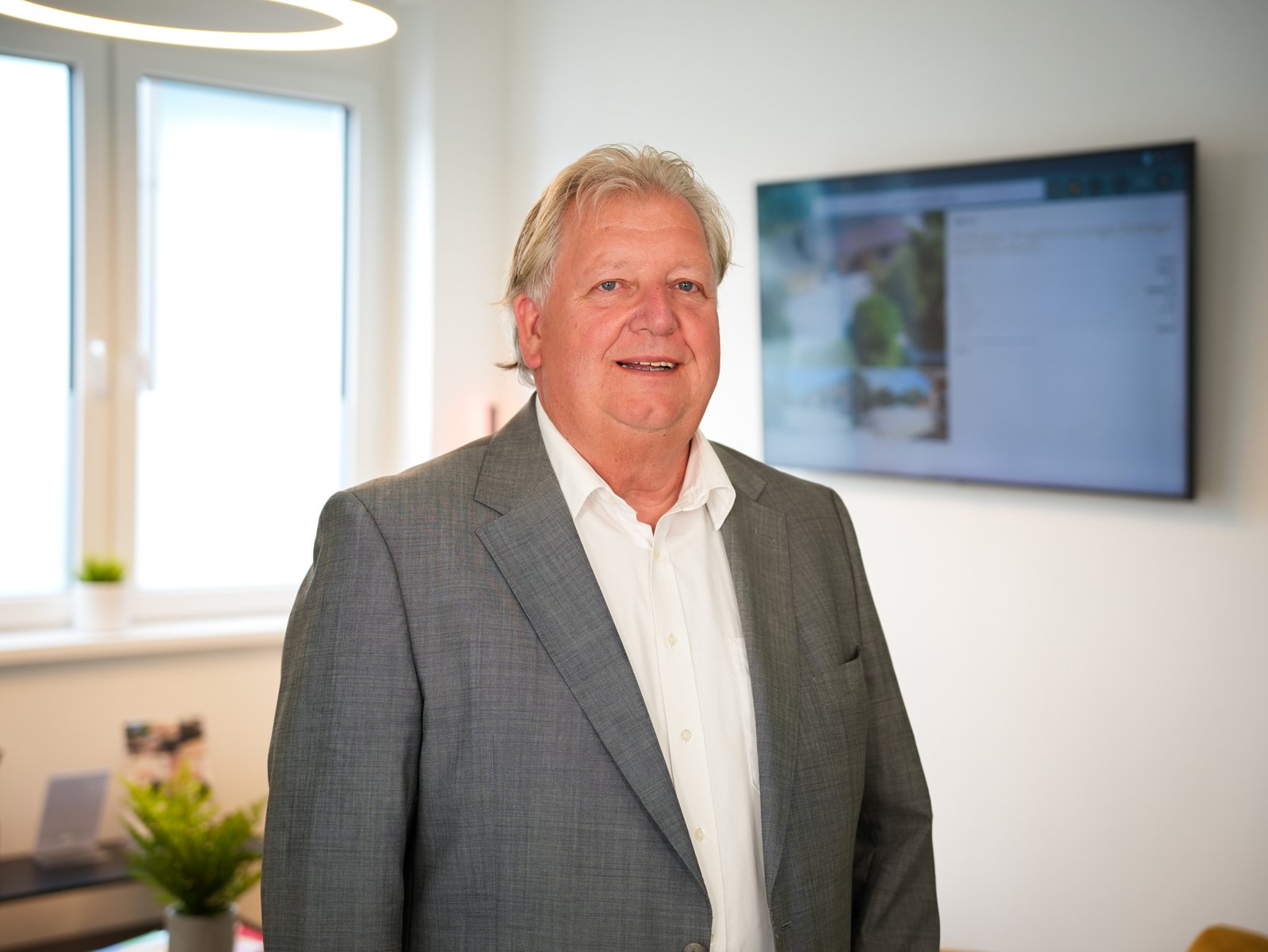 Wolfgang Holzinger — Geschäftsführung AURO Immobilien